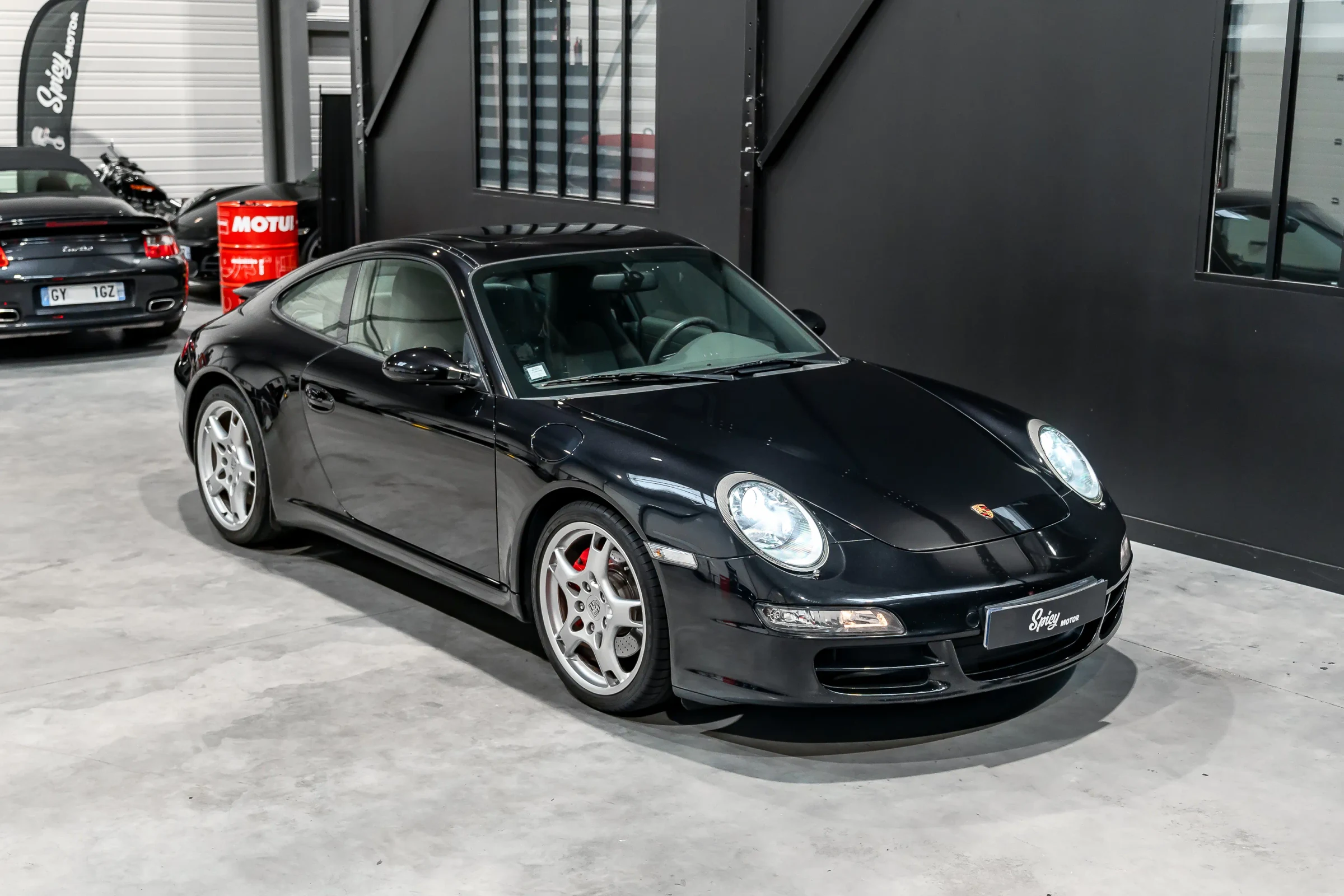 Porsche 911 Carrera S (997.1) — photo 11