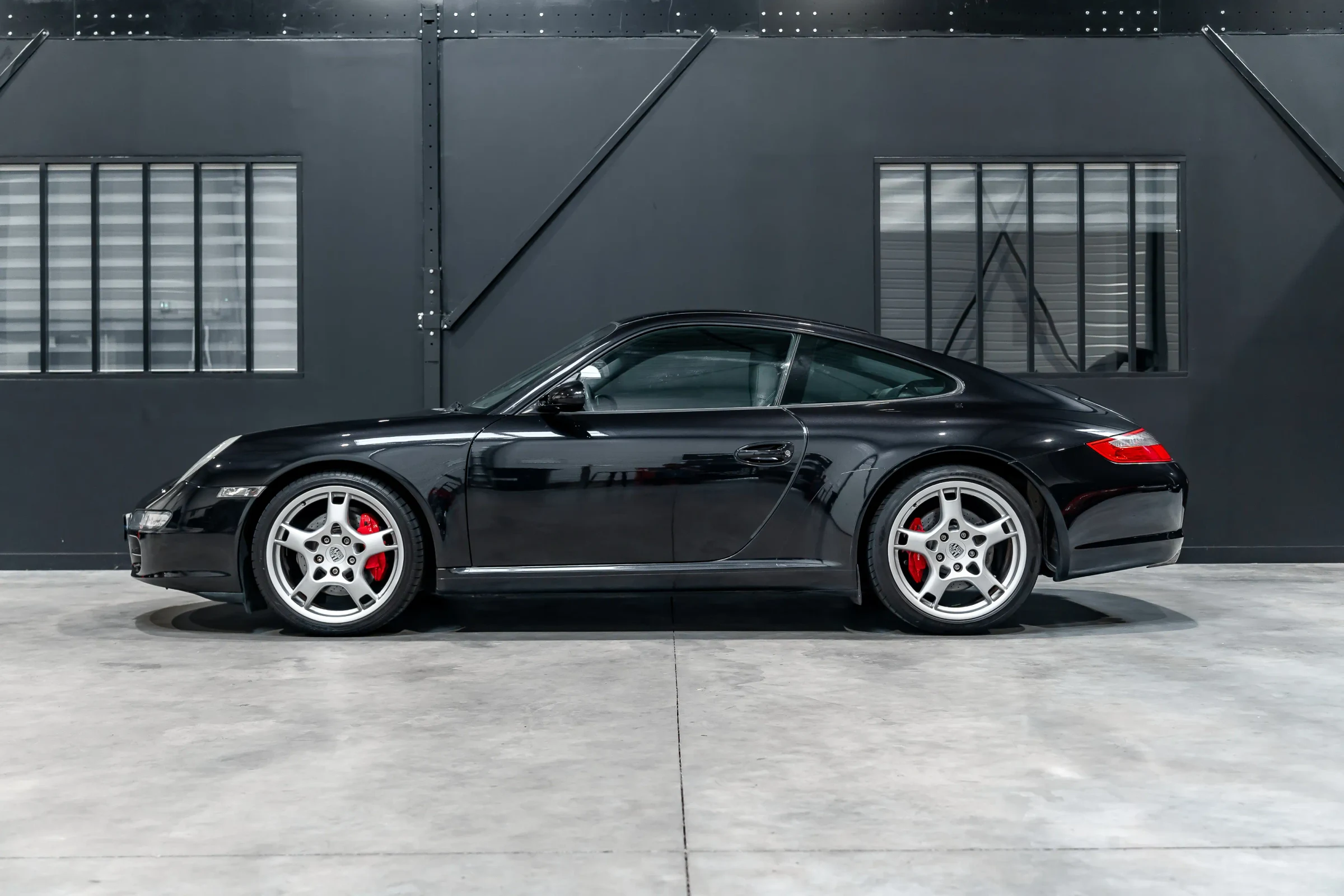 Porsche 911 Carrera S (997.1) — photo 2