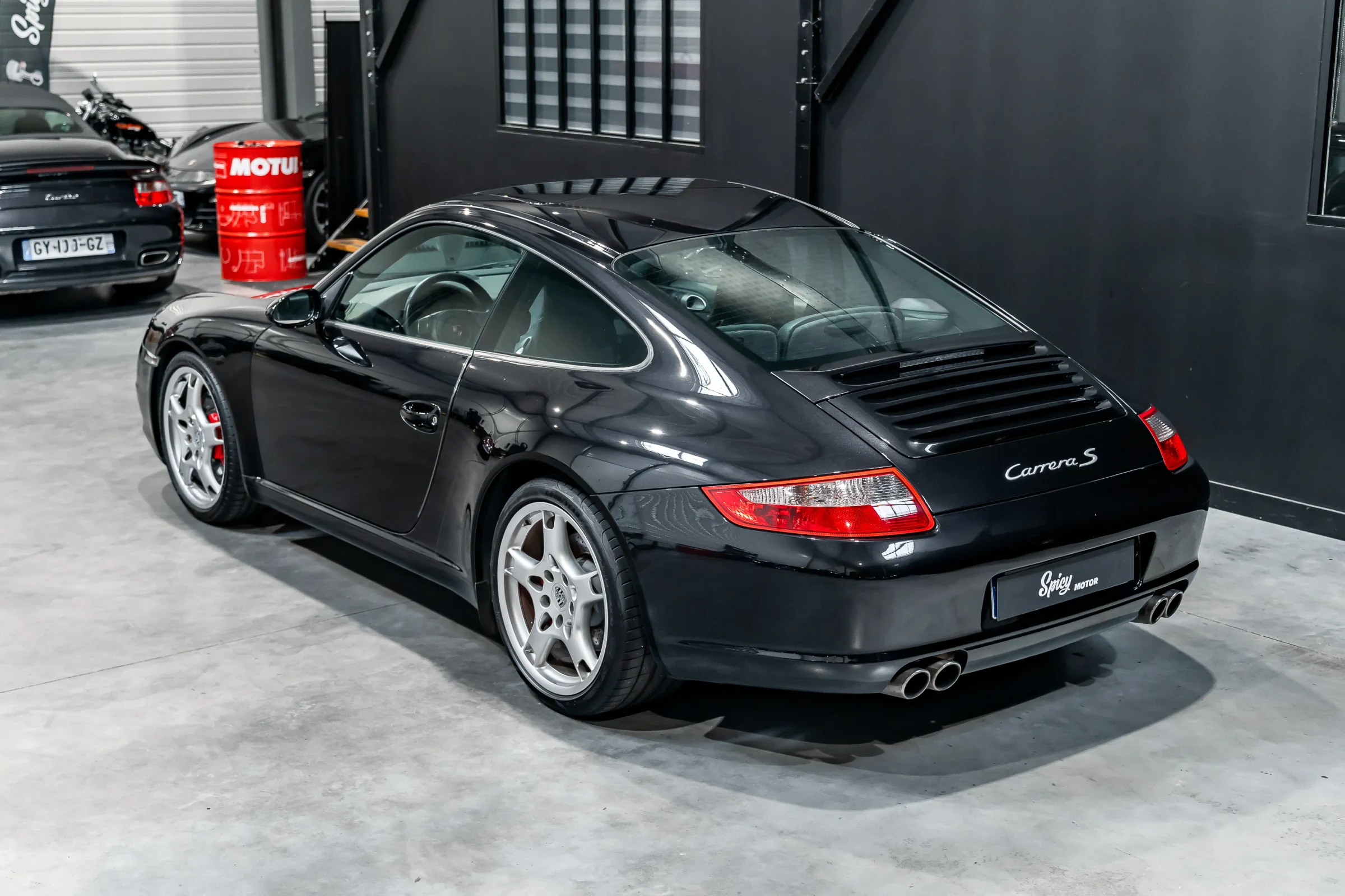 Porsche 911 Carrera S (997.1) — photo 12