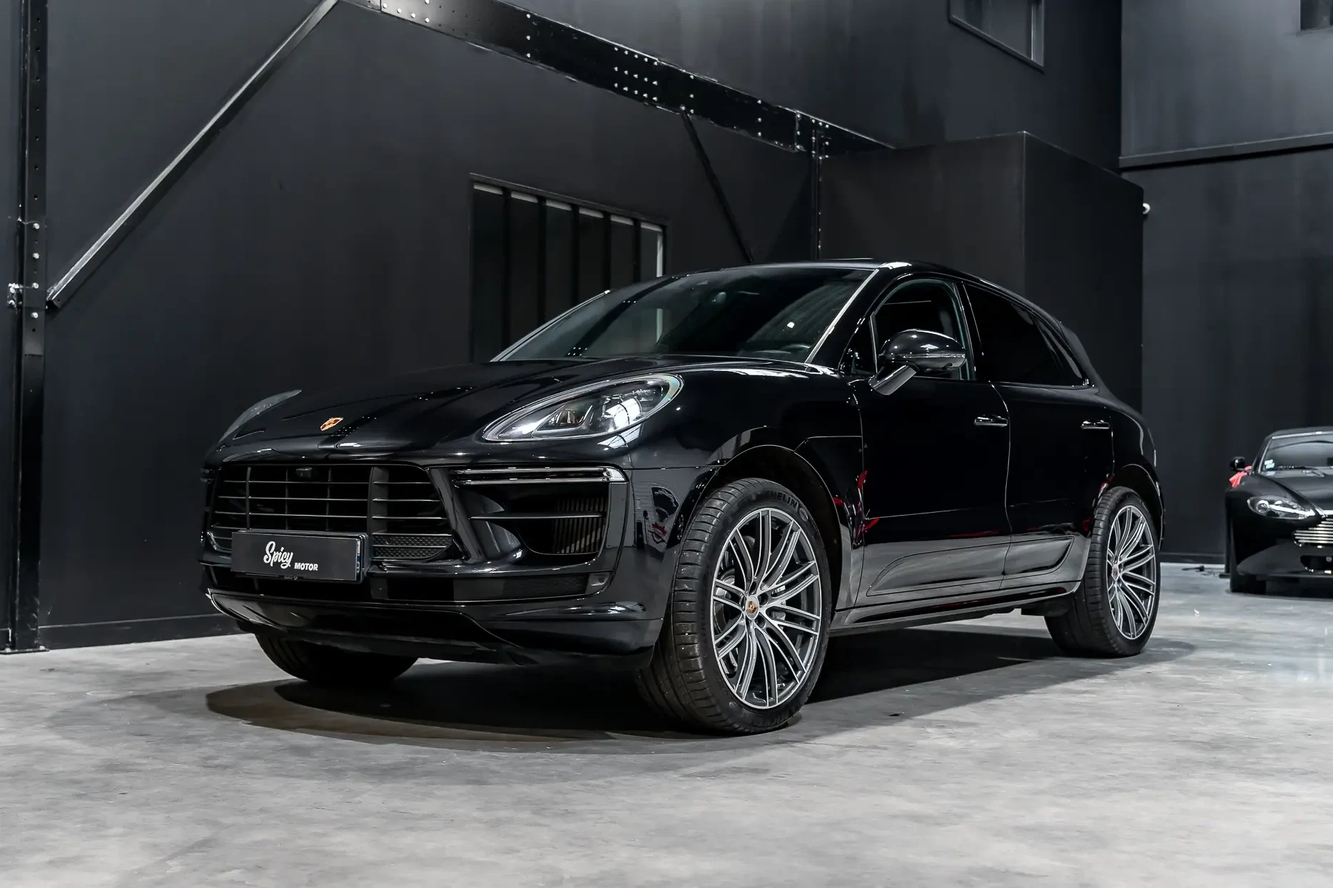 Porsche Macan Turbo — Spicy Motor à Lille